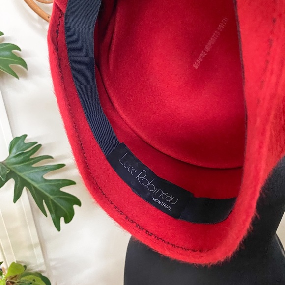 SOLD Vintage Hat - Picture 5 of 6